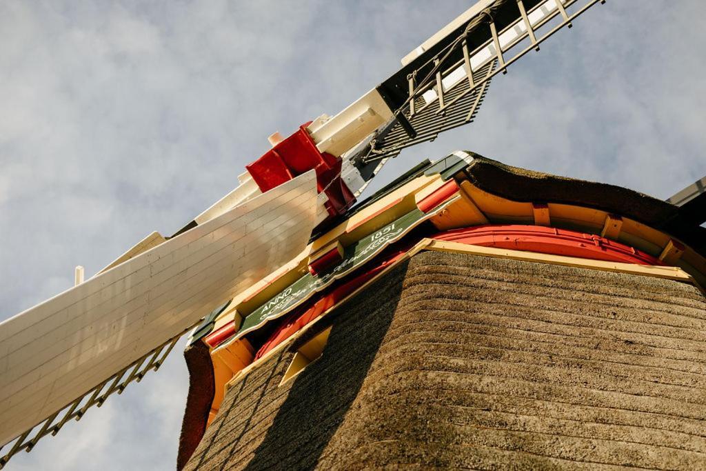 Hotel Slapen In De Molen Arkel Exterior foto